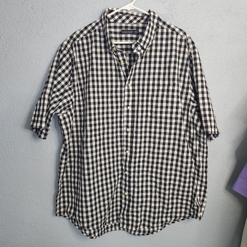 Faded Glory Black and White Gingham Short-Sleeve Button-Down Shirt